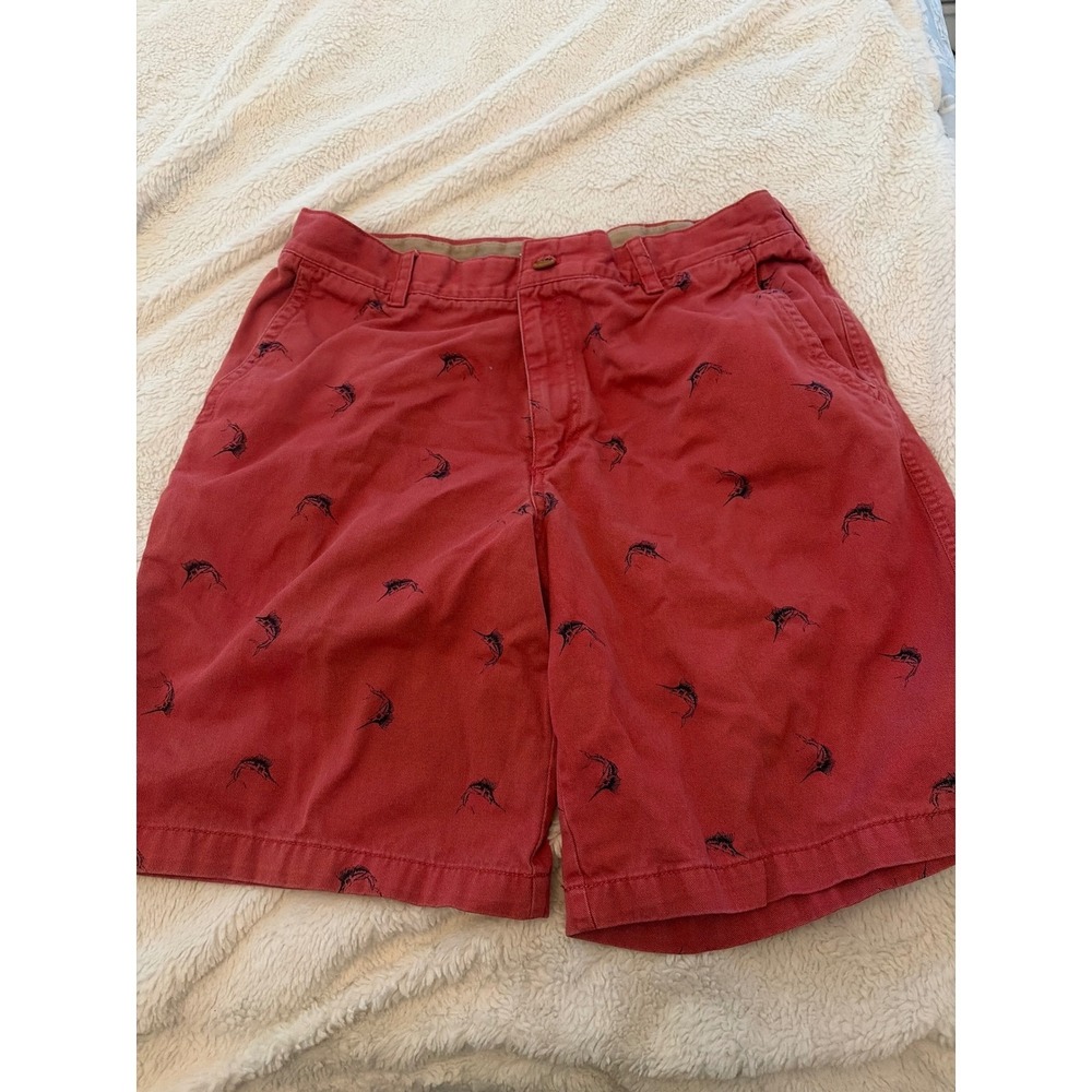 IZOD Saltwater Mens 34 Red Marlin Print Cotton Twill Shorts 10.5 Inseam